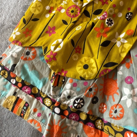 Jelly The Pug Yellow and Gray Floral Skirt - Picture 3 of 5